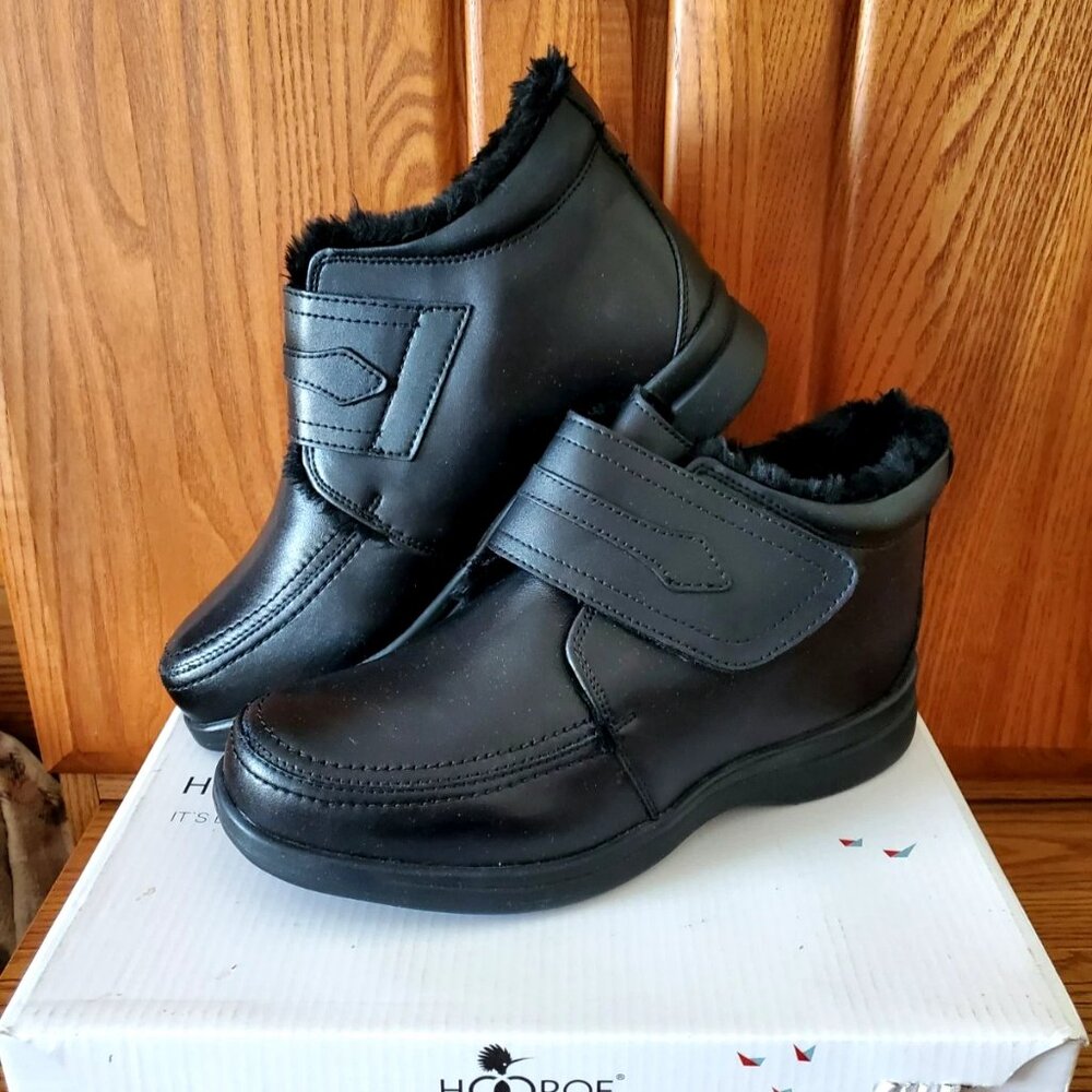 HOOPOE WOMEN BLACK BOOTIES SIZE 9.5 EXTRA WIDE TINA COMFORT ADJUSTABLE NEW